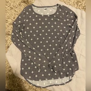 Women’s Old Navy long sleeve